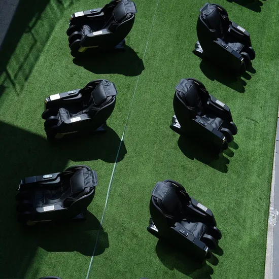 Guoheng 2024 Electric Commercial Place Use Coin Slot Bill Paper Money Operated Airport Shopping Mall Vending Massage Chair 